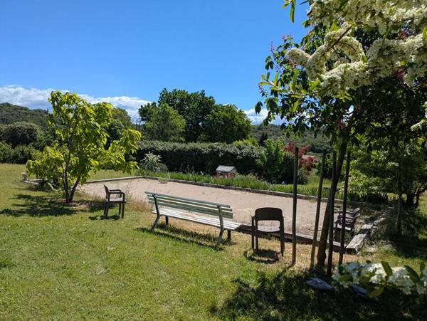 Maison Valensole 7 pièce(s) 198.8 m2 avec prestations haut de gamme à Valensole (04)