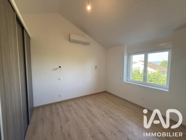 Maison à vendre 4 pièces 120 m² Montanay