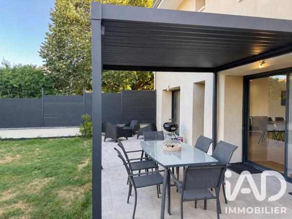 Maison à vendre 4 pièces 120 m² Montanay