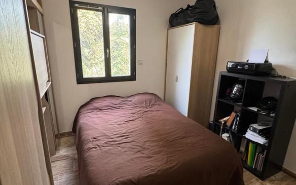 Maison à vendre    5 pièces •  Saint-Saturnin-lès-Avignon