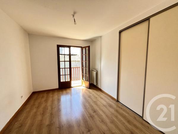 Appartement F3 à vendre  3 pièces - 86,48 m 2   LANNEMEZAN  - 65