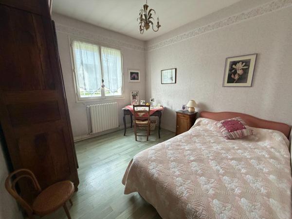 Maison traditionnelle sur sous-sol idéalement située