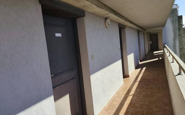 Appartement à vendre    3 pièces • 36 m2 Barjac