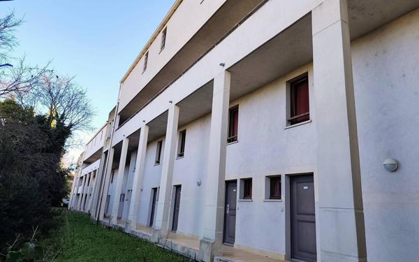 Appartement à vendre    3 pièces • 36 m2 Barjac