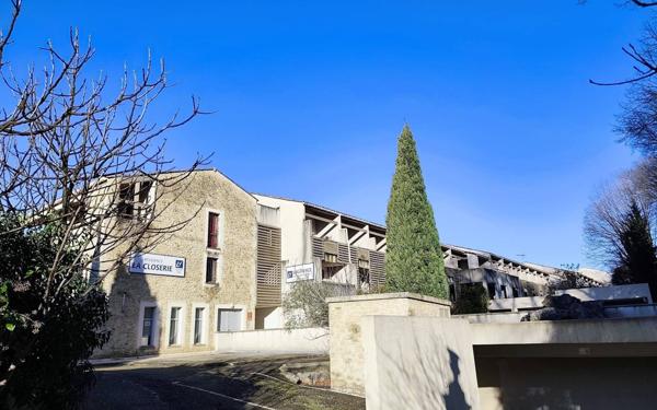 Appartement à vendre    3 pièces • 36 m2 Barjac
