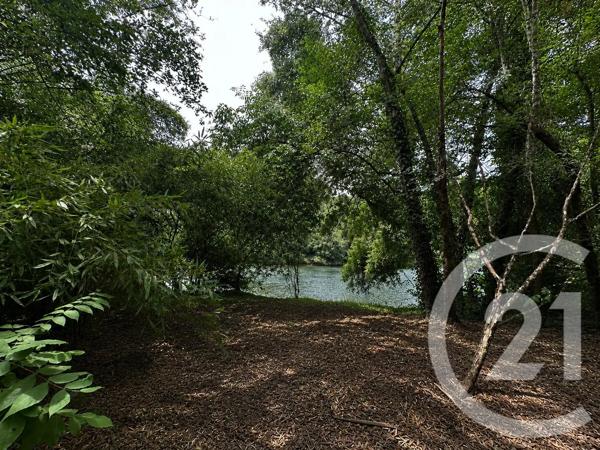Terrain à vendre  8831 m 2   CASTRES  - 81