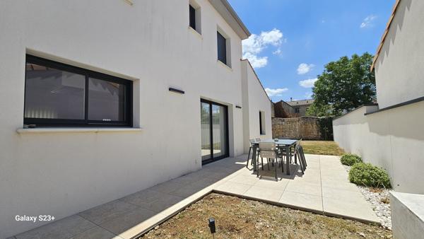 BELLE MAISON CONTEMPORAINE QUARTIER SOUCHE