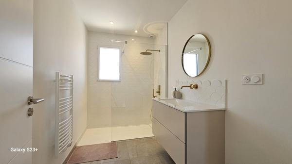 BELLE MAISON CONTEMPORAINE QUARTIER SOUCHE