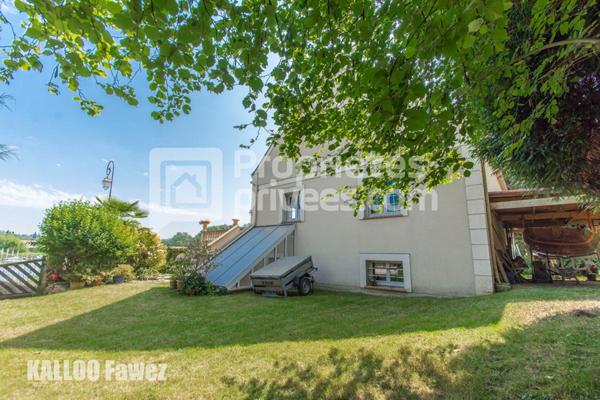 Maison de 8 pièces en bord de Seine
