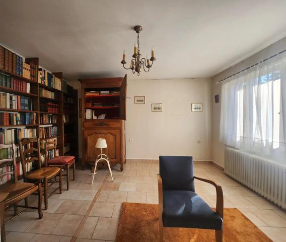 Pavillon /2 logements, à proximité immédiate de la plage