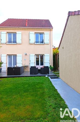 Maison à vendre 4 pièces 93 m² Villeparisis