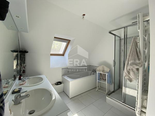 Maison Chaumontel 5 pièces 136.77 m2