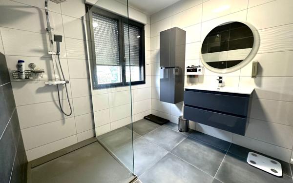 Maison à vendre    8 pièces •  Brest