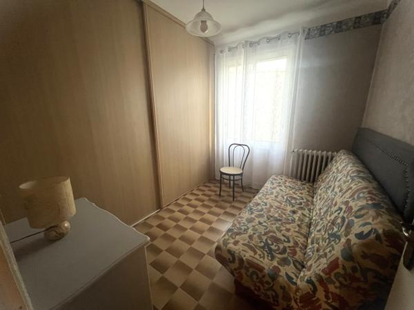 Modène (84330) Entre Mont-Ventoux et Dentelles de Montmirail – maison familiale avec vue, piscine et appartement indépendant