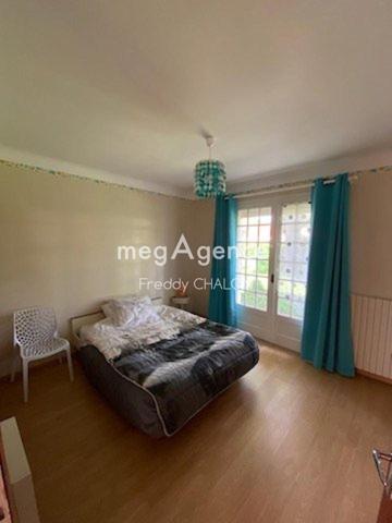 Maison à LA ROCHE-SUR-YON, 85000 - 5 pièces 135m²