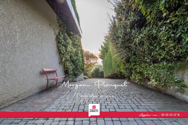 Sur les hauteurs, maison lumineuse et au calme