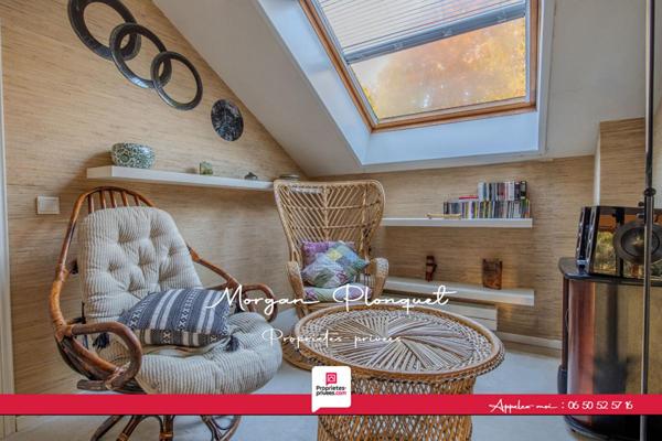 Sur les hauteurs, maison lumineuse et au calme