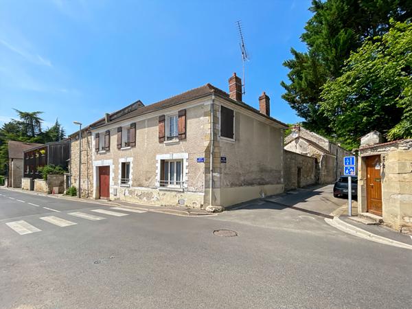 Maison et dépendance à Auvers Sur Oise