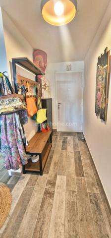 APPARTEMENT TRES LUMINEUX!