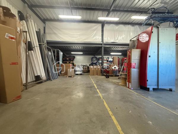 Bureau de 256,92 m²