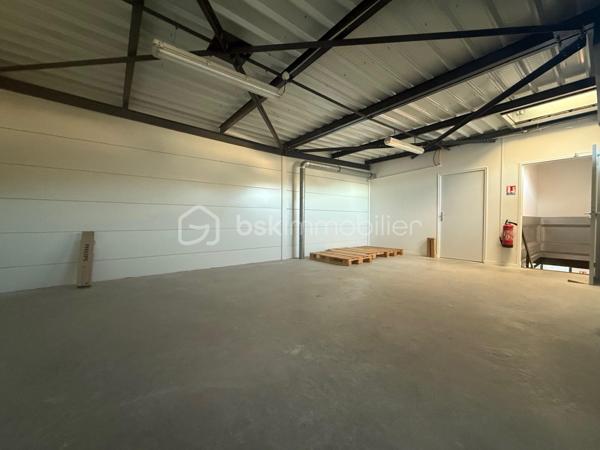 Bureau de 256,92 m²