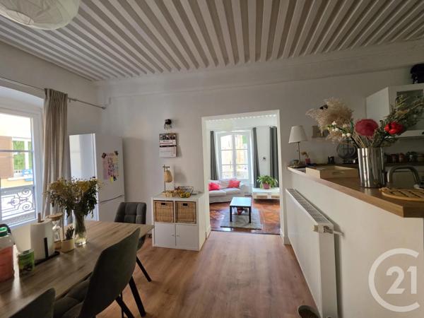 Immeuble à vendre  177 m 2   BRIOUDE  - 43