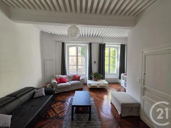 Immeuble à vendre  177 m 2   BRIOUDE  - 43