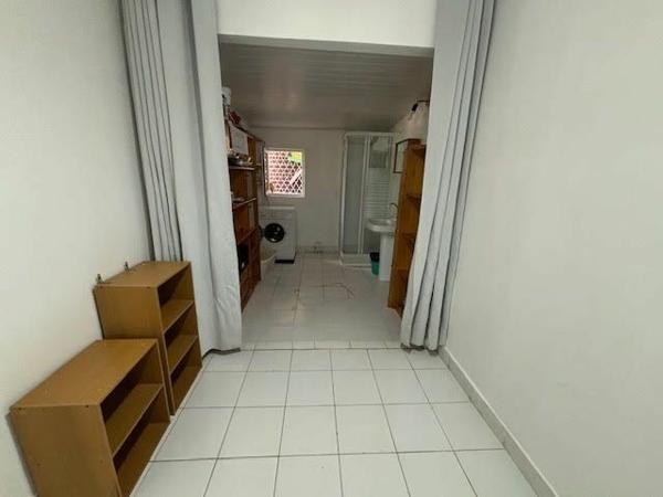 Maison à louer  5 pièces •  Sainte-Anne