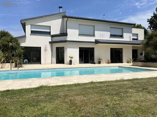 Achat - Maison Ploërmel 56800 11 pièces 350 m 2 2904 m 2