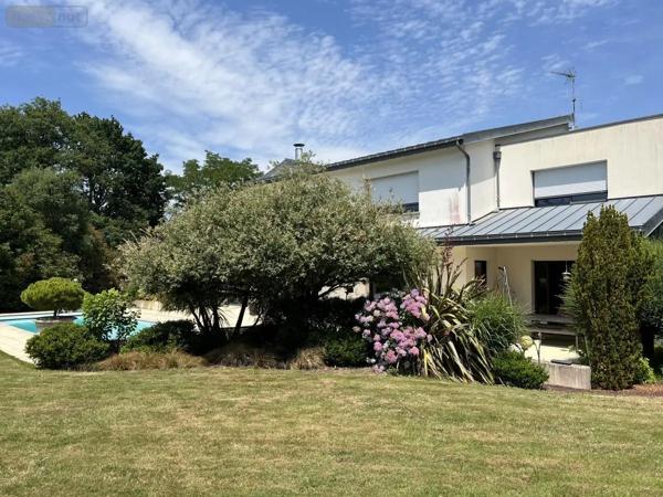 Achat - Maison Ploërmel 56800 11 pièces 350 m 2 2904 m 2
