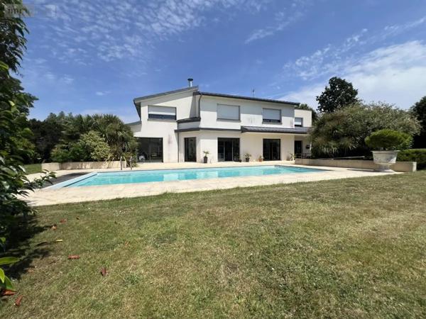 Achat - Maison Ploërmel 56800 11 pièces 350 m 2 2904 m 2
