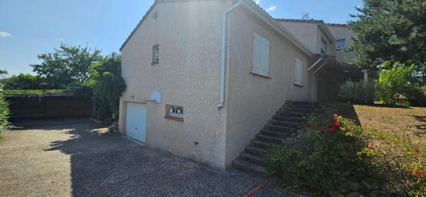Verfeil , villa 184 m2, 6 chambres avec piscine
