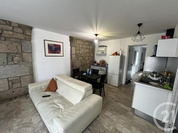 Immeuble à vendre  105,17 m2 LOUVIGNE DU DESERT - 35