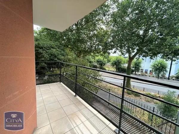 Appartement à louer 3 pièces 62.47m² Nantes (44100)