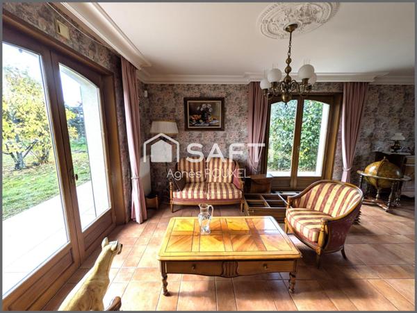 ORVAULT - garages - beau jardin