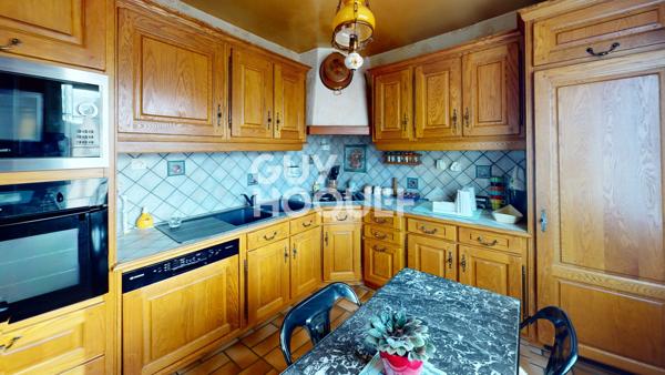 MAISON À VENDRE DE 5 PIÈCES DE 130,00 M²