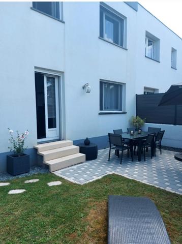 Maison 4 pièces avec jardin, garage et sous-sol complet – Rixheim