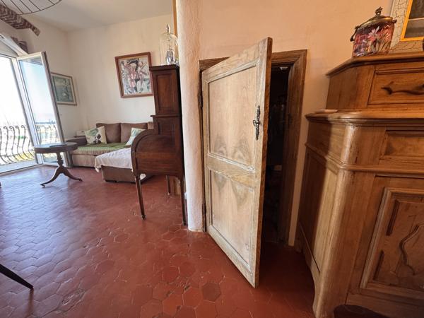 Rogliano (20247) Appartement 2 pièces, 44 m2, vue mer exceptionnelle.