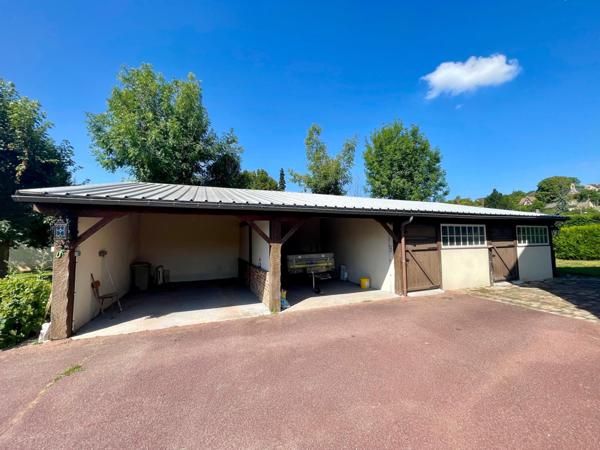 Magnifique propriété avec accès direct sur la seine