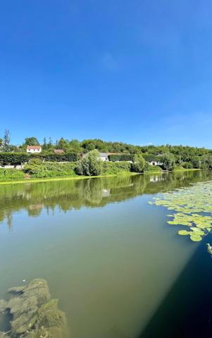 Magnifique propriété avec accès direct sur la seine