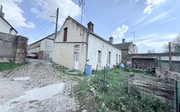 Maison à vendre    3 pièces •  Guise