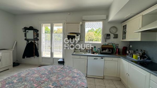 Maison spacieuse à vendre à La Tremblade - 11 pièces, 7 chambres