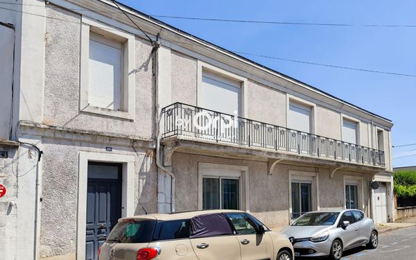 Appartement à vendre    6 pièces • 242,17 m2 Montluçon