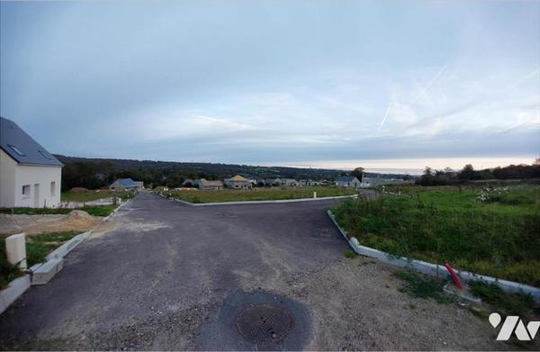 Idéale investisseur.  Terrains à bâtir prévus pour 2 ou 3 logements groupés