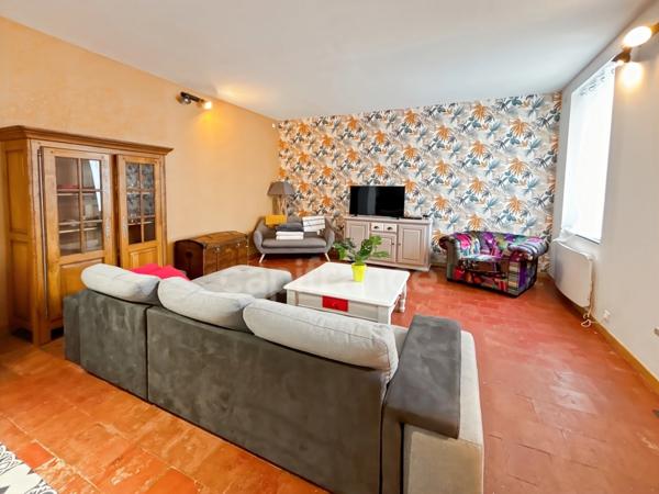 Dpt Sarthe (72), à vendre MONCE EN BELIN maison de ville rénovée 4 chambres