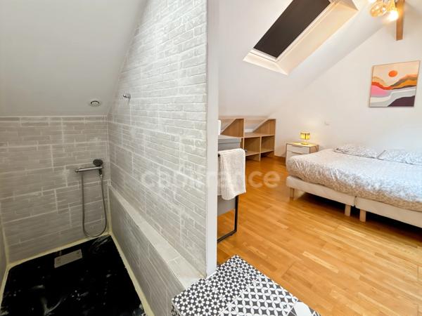 Dpt Sarthe (72), à vendre MONCE EN BELIN maison de ville rénovée 4 chambres