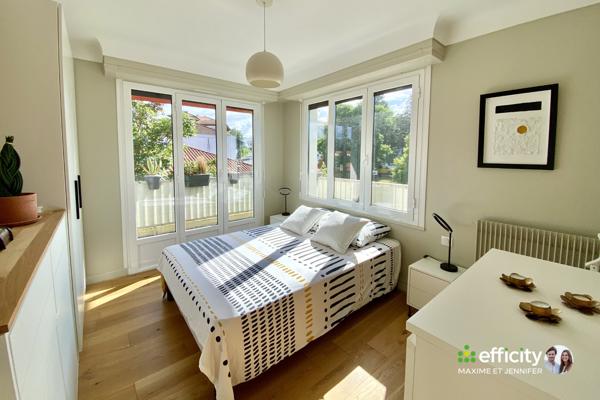 Appartement
         3 pièces
        - 82 m² 499 000 € *