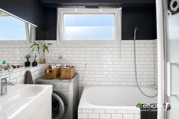Appartement
         3 pièces
        - 82 m² 499 000 € *