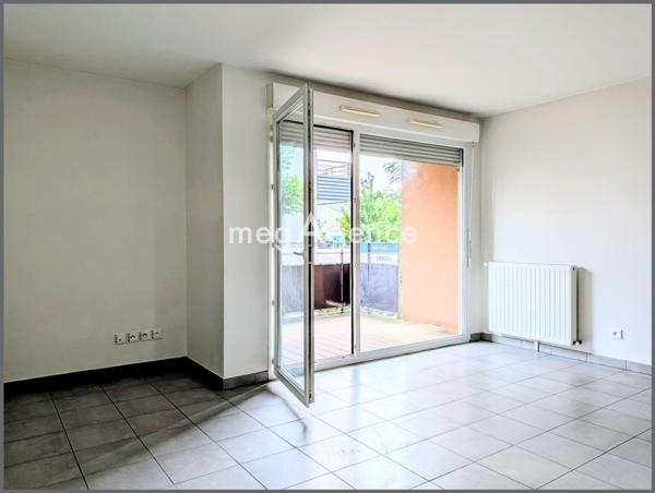 Appartement à MEYZIEU, 69330 - 3 pièces 61m²