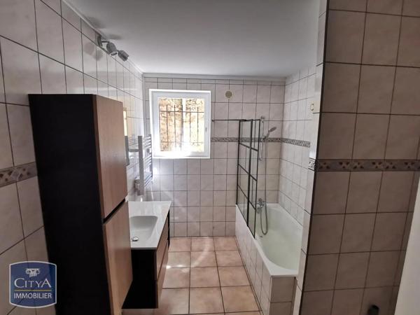 Appartement à louer 3 pièces 72.51m² Mont-de-Marsan (40000)